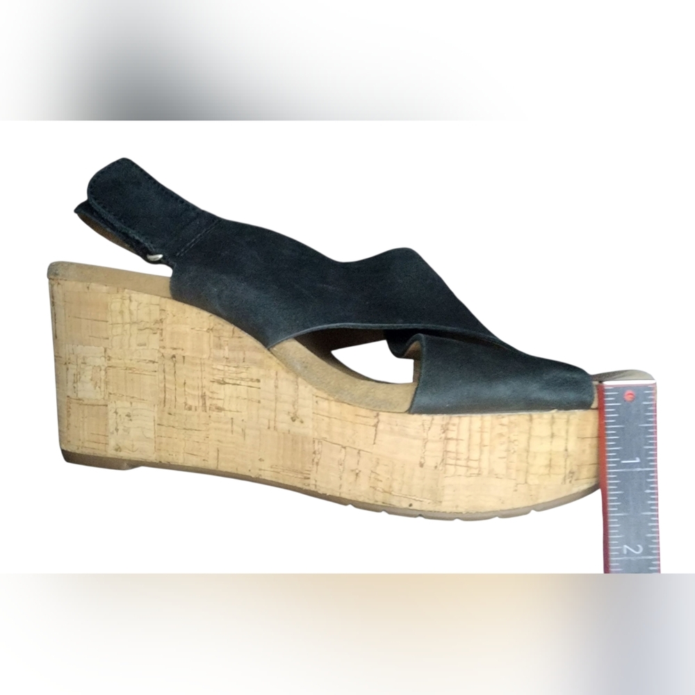 Clarks Annadel Eirwyn Wedge Suede Sandals, Womens 6.5 - Picture 10 of 10